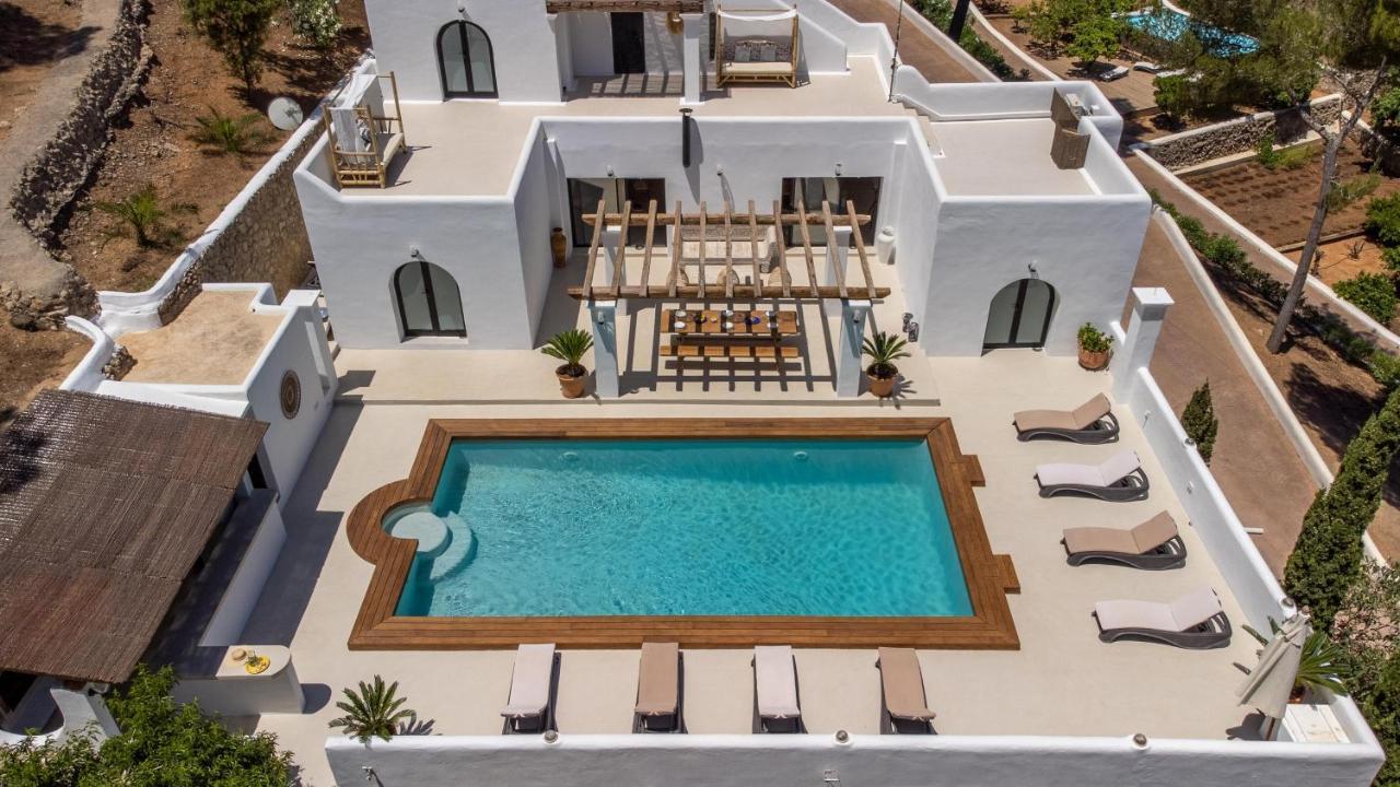 Oasis Villas Complex カラ・ロンガ エクステリア 写真