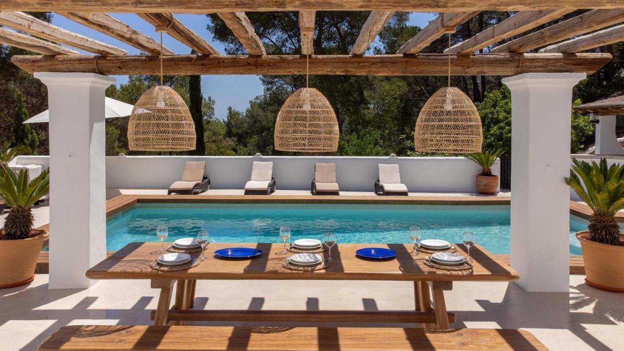 Oasis Villas Complex カラ・ロンガ エクステリア 写真