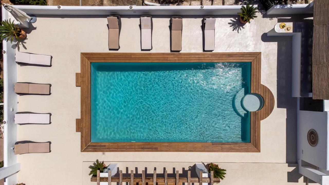 Oasis Villas Complex カラ・ロンガ エクステリア 写真