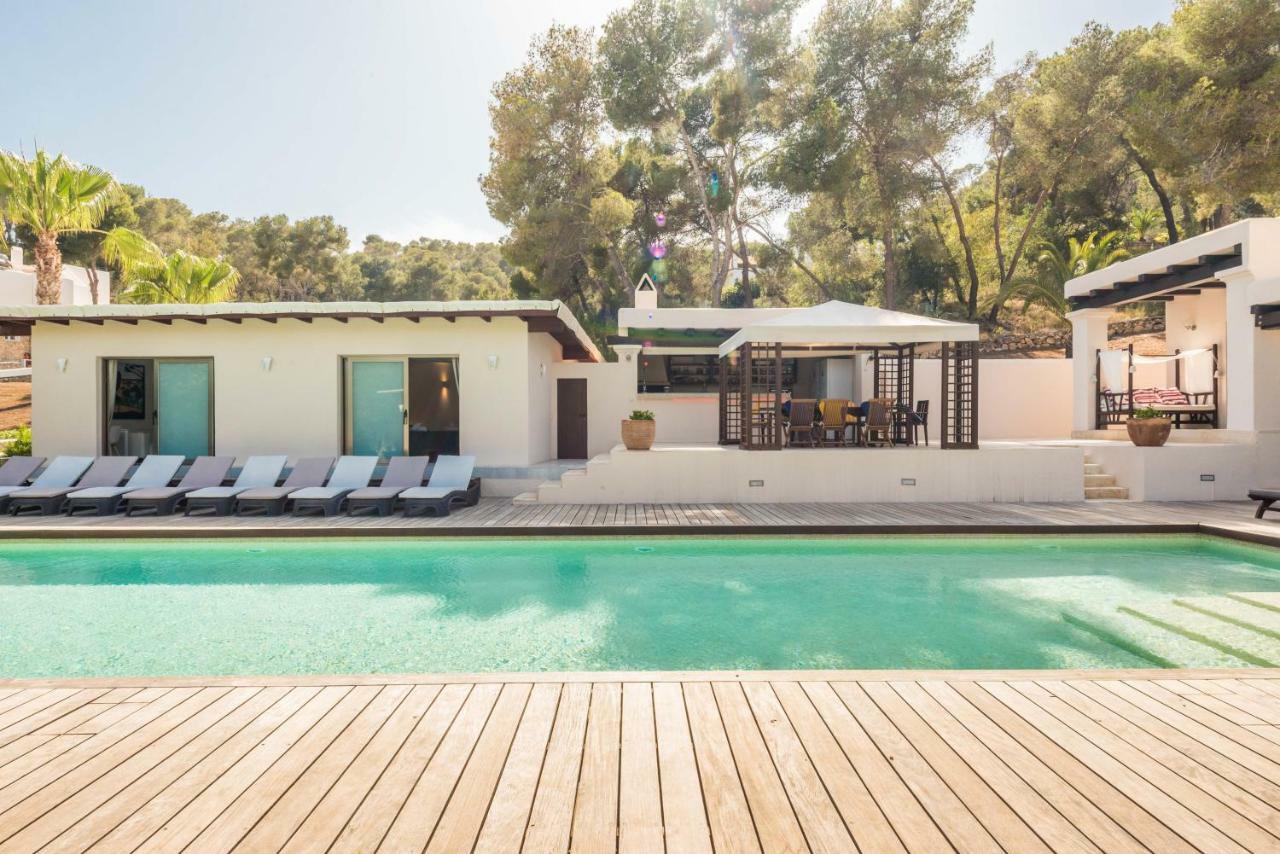Oasis Villas Complex カラ・ロンガ エクステリア 写真
